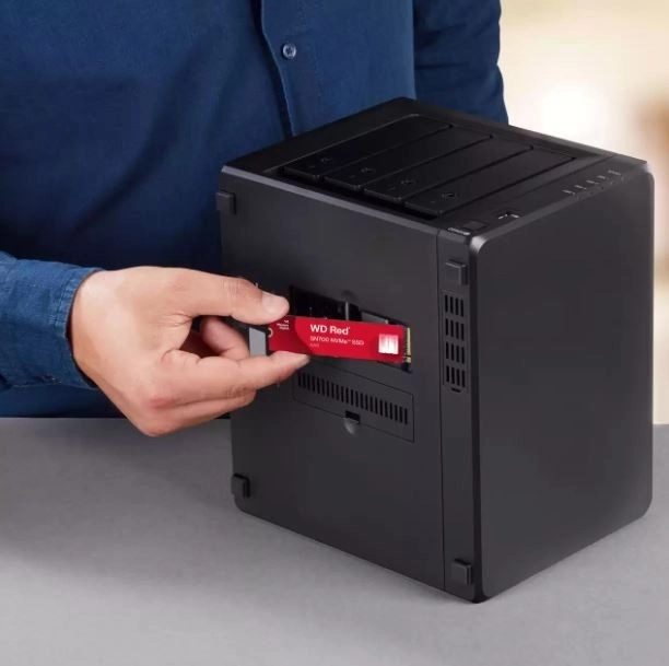 WD Red NVMe SSD 2 TB