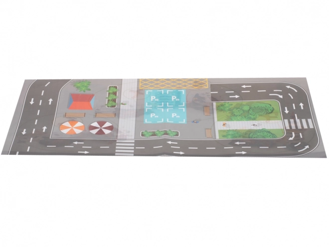 Ötszintes parkoló elektromos lifttel és autókkal