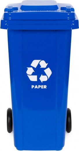 Strapabíró HDPE szerkezet és jól záródó fedél