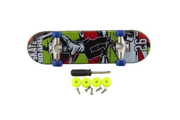 Színes mini ujj-skateboard kiegészítőkkel