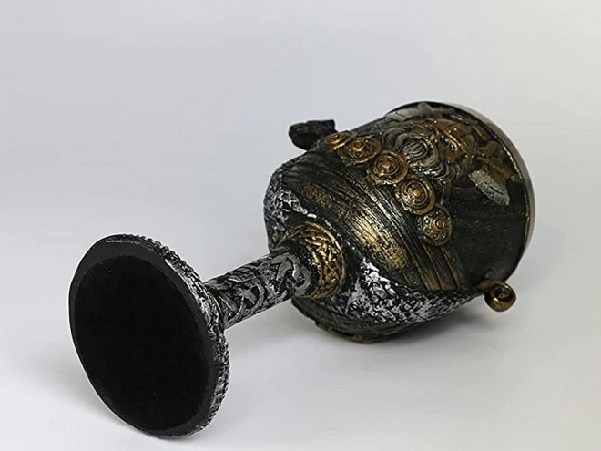 Díszes viking serleg