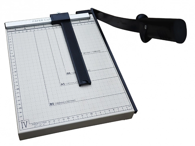 Papírvágó guillotine fém mércével B7-A4 méretekhez