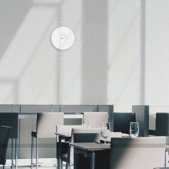 Kettős sávú Wi-Fi 6 fali hozzáférési pont