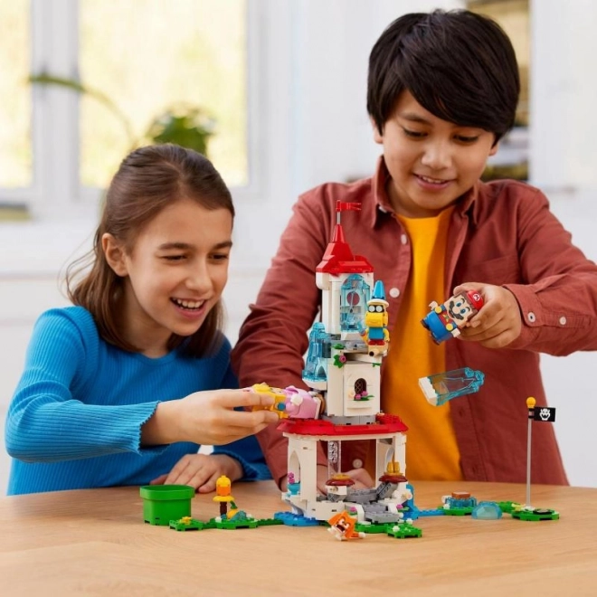 LEGO Super Mario Macskás Peach és Jégtorony bővítő készlet