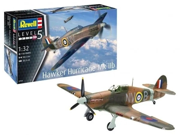 Hawker Hurricane Mk IIb műanyag repülőgép modell 1/32 méretarányban