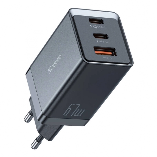 Mcdodo GaN gyorstöltő 67W, 2x USB-C és 1x USB, fekete