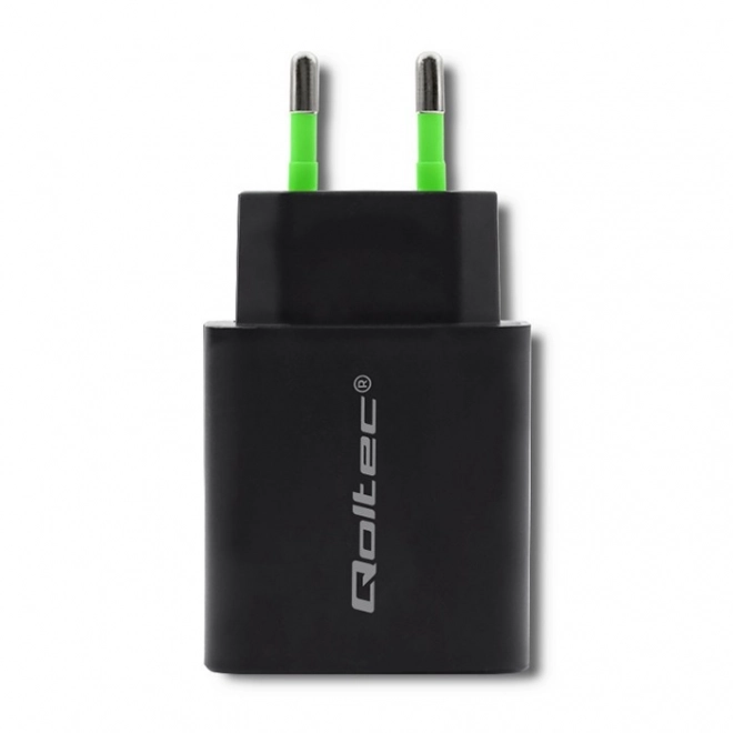 Hálózati töltő USB-C és USB QC 3.0 csatlakozóval