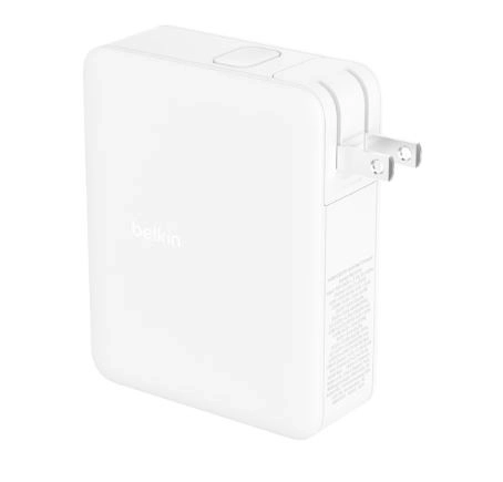 Fehér 4 portos falitöltő, 140W, UK, EU, US csatlakozóval