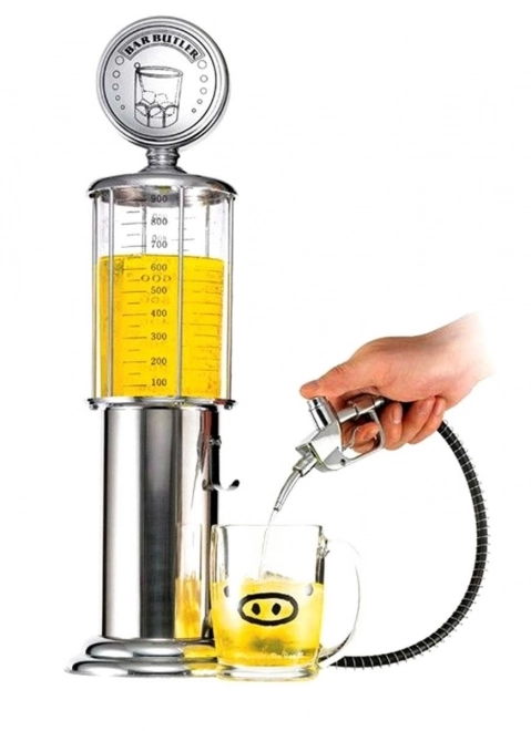 Alkoholos ital adagoló benzinkút dizájnnal