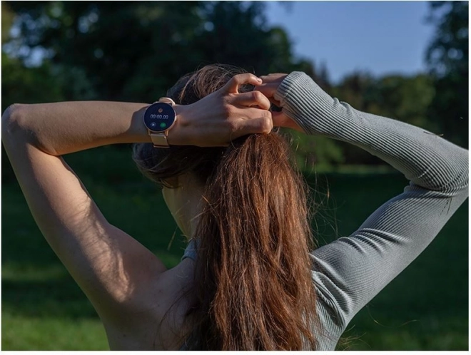 Smartwatch AMOLED kijelzővel