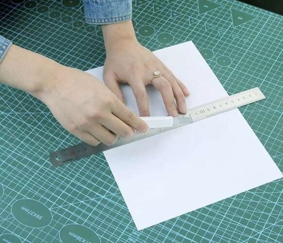 Öngyógyító vágóalátét A2 zöld