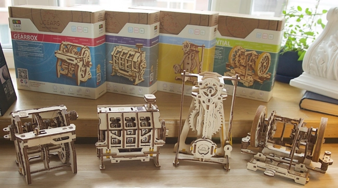 Ugears fából készült 3D mechanikus puzzle STEM számláló