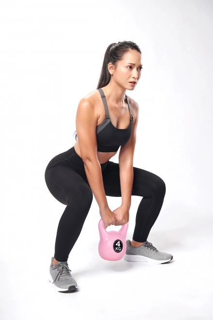 4 kg-os rózsaszín kettlebell edzéshez