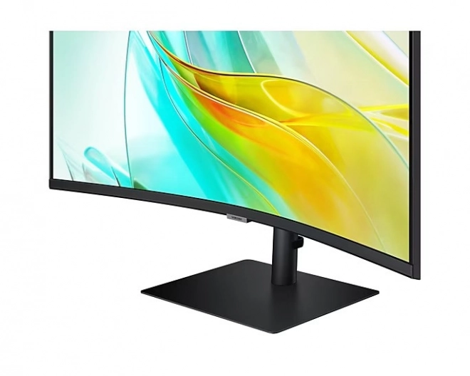 34 hüvelykes ViewFinity S65UA ívelt monitor