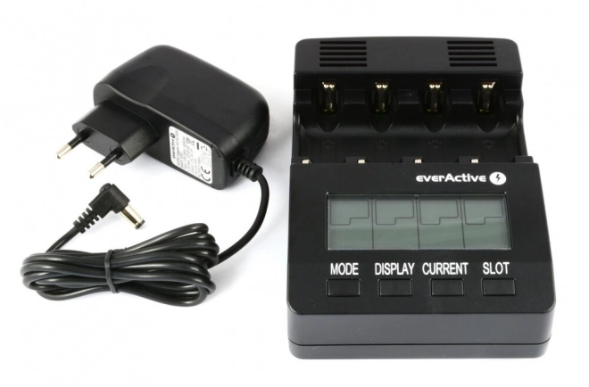 Profi EverActive NC-3000 akkumulátortöltő AAA/AA/C/D típusú elemekhez