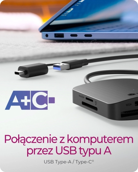 4 az 1-ben USB kártyaolvasó Type-A és Type-C csatlakozással