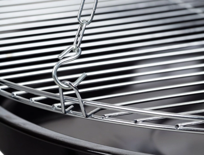 Kerti kandalló grill háromlábú ráccsal