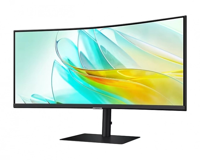 34 hüvelykes ViewFinity S65UA ívelt monitor
