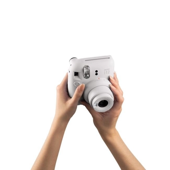 Instax Mini 12 fényképezőgép fehér