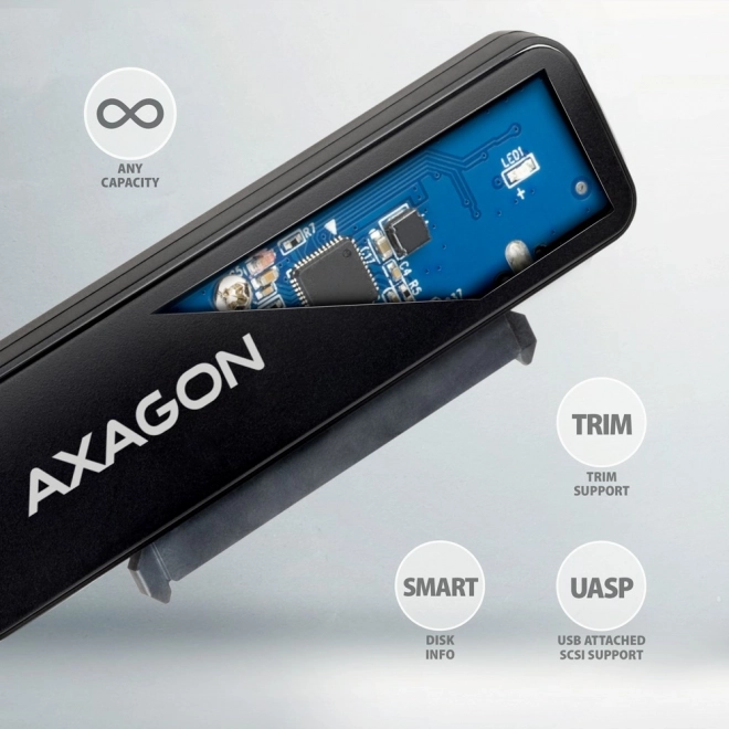 Kompakt AXAGON USB SATA adapter