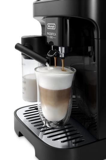 DeLonghi Magnifica Evo kávéfőző