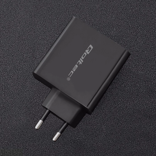 Univerzális fekete Qoltec gyors töltő 63W USB-C PD és QC 3.0