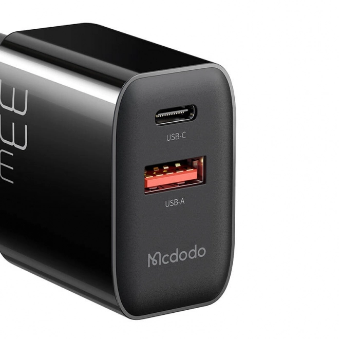 Univerzális fekete töltő USB-C és USB-A csatlakozókkal - McDodo