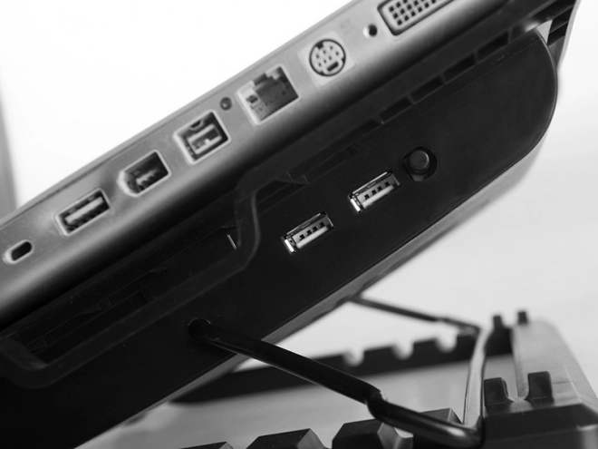 Icestorm hűtőpad 17 hüvelykes laptopokhoz