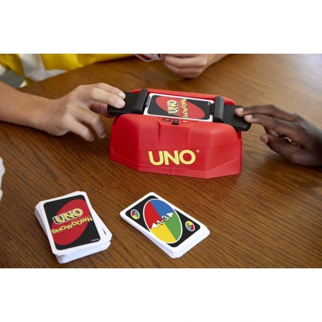 UNO Showdown kártyajáték