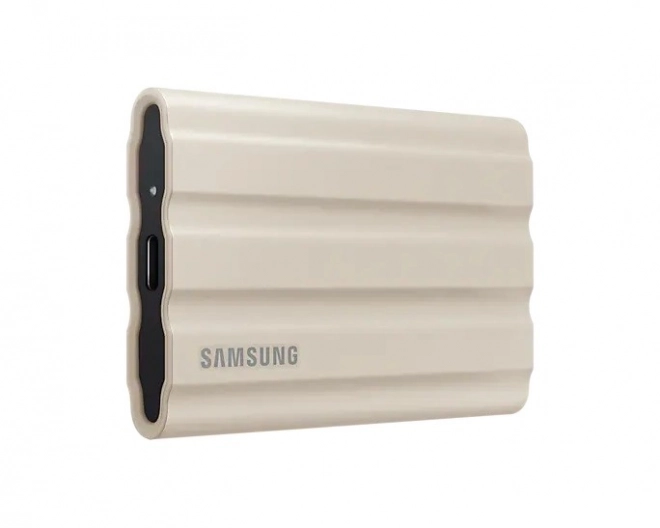 T7 Shield SSD 2TB USB 3.2 hordozható adattároló, bézs