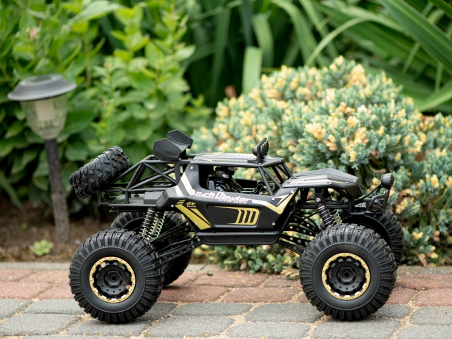 Zlató rc off-road autó 1:8 méretarány – Fekete