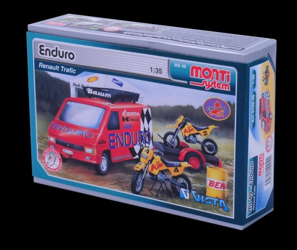 Renault Trafic MS 49 enduro modell 1:35 méretarányban