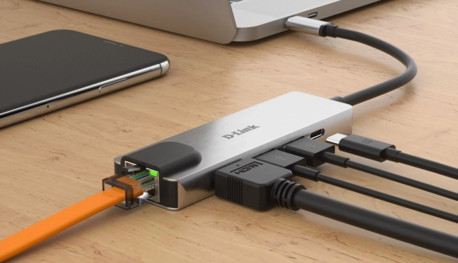 D-Link kompakt USB-C HUB HDMI-val
