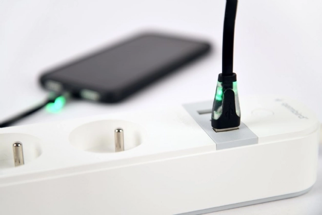 Intelligens elosztó Tuya 4xFR 2xUSB-A 1xUSB-C fehér
