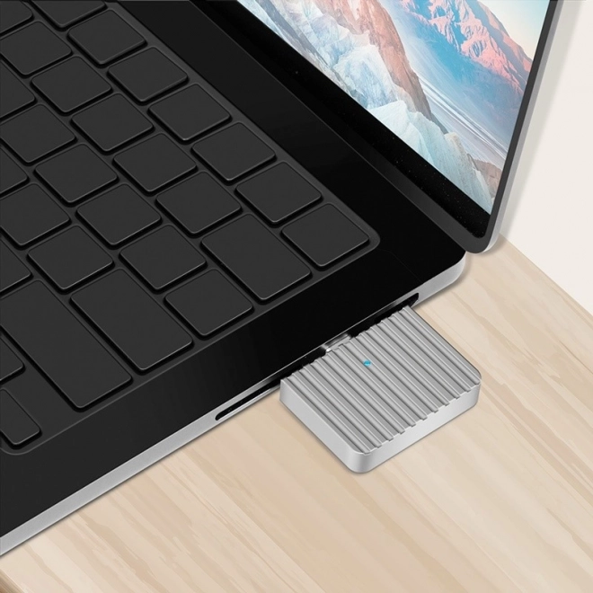 Ultrakompakt SSD Ház USB3.2 Csatlakozóval