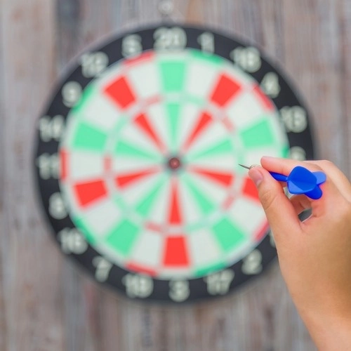 Dart készlet 12 darab Trizand cserélhető hegyekkel