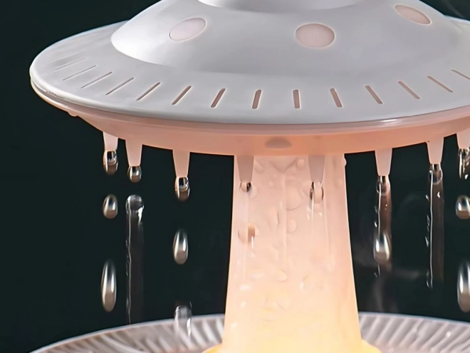 Légnedvesítő és illat diffúzor UFO távirányítóval