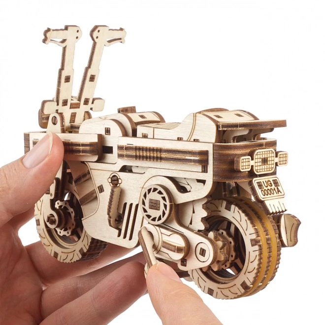 Ugears 3D fa mechanikus puzzle összecsukható robogó