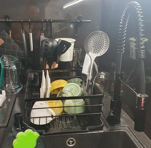 Nagy fekete edényszárító csepegtetővel Loft