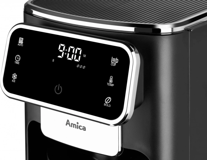 Érintőpanel és áttekinthető LED ikonok