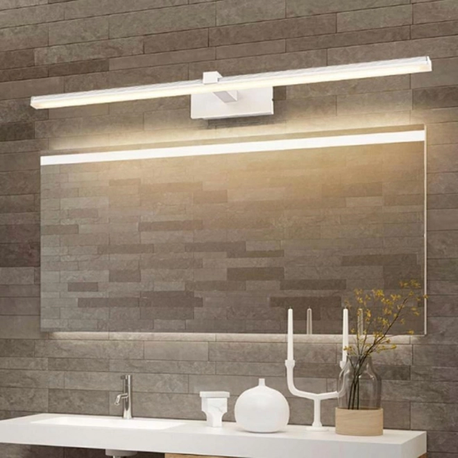 LED lámpa tükör fölé