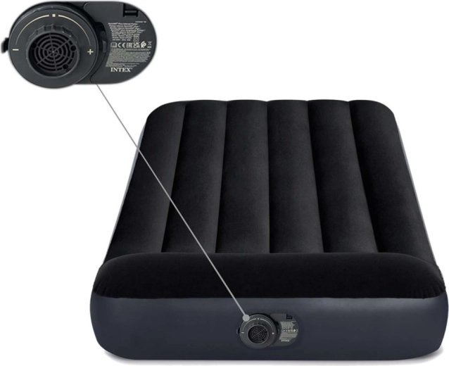 Beépített elektromos pumpa – percek alatt felfújható