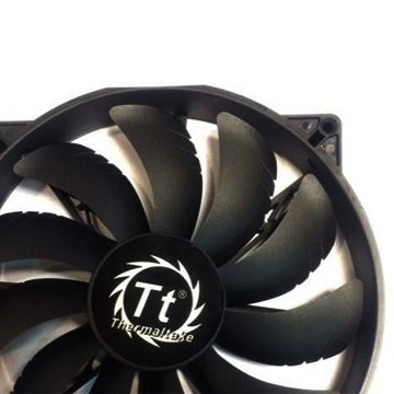 Thermaltake Pure 20 ventilátor