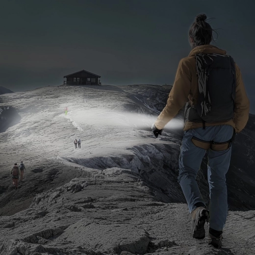 1000 lm teljesítmény és akár 270 m hatótáv