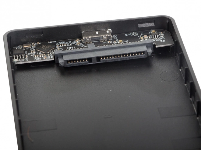 Hordozható SATA adattároló ház USB 3.0-vel