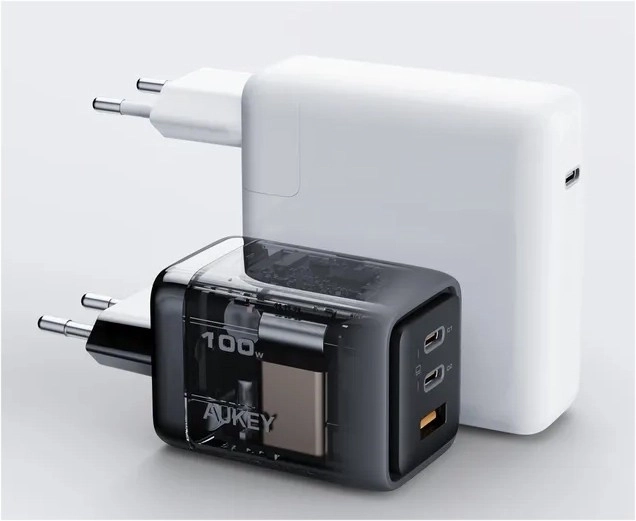 Aukey Gyors Töltő Comet Mix 3 három USB-vel 100W