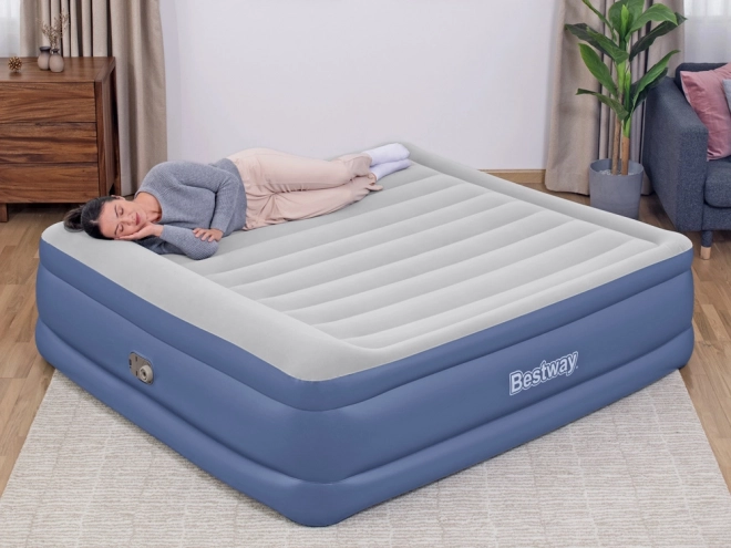 Bestway matrac 2 személy részére beépített Tritech Air pumpa 203x193x56cm King 67692