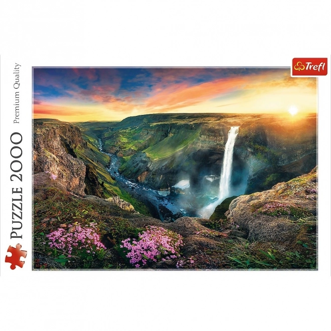 Haifoss vízesés Izlandon 2000 darabos puzzle - Trefl