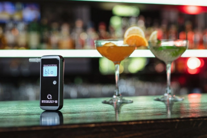 Elektrokémiai alkoholszintmérő