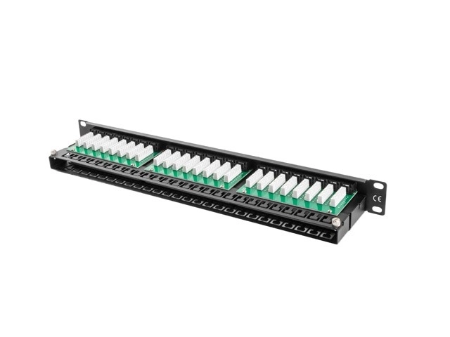 Patch panel 48 port 1U fekete
